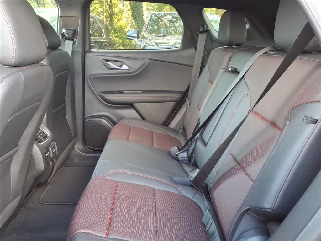 new 2025 Chevrolet Blazer car, priced at $40,835