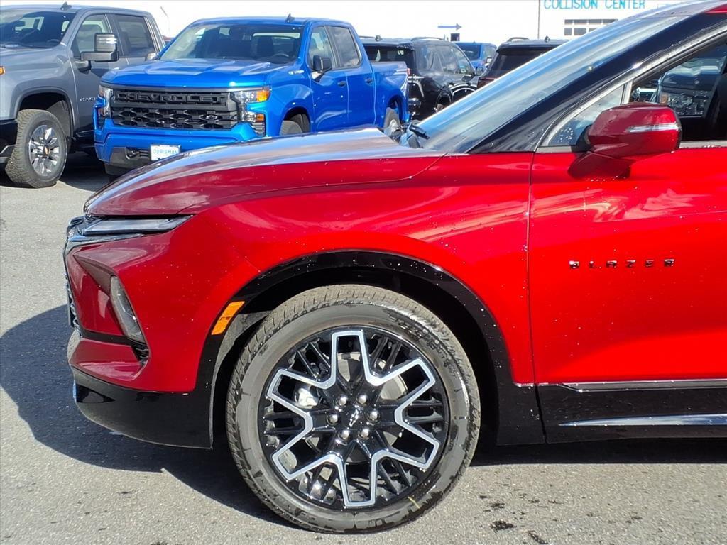 new 2025 Chevrolet Blazer car, priced at $40,835