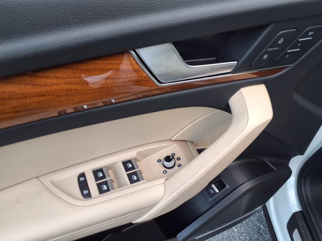 used 2023 Audi Q5 car, priced at $27,447
