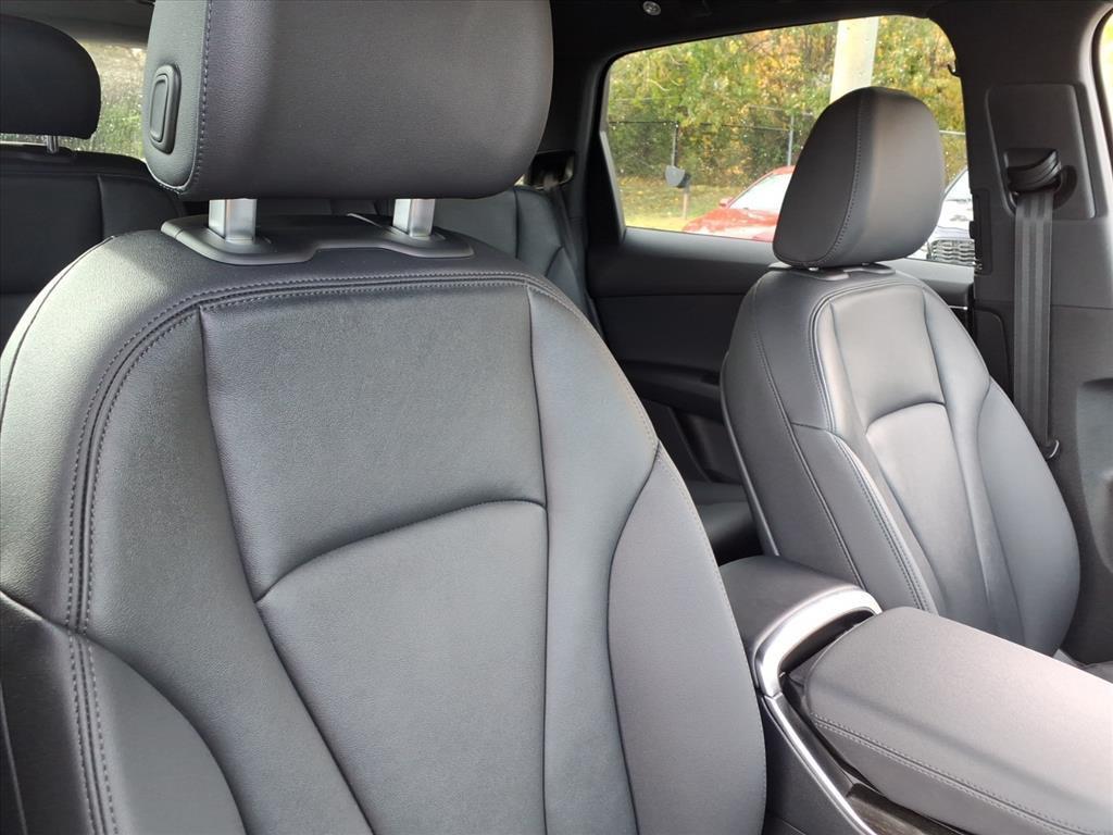 used 2023 Audi Q7 car, priced at $35,362