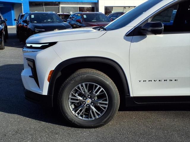 new 2024 Chevrolet Traverse car, priced at $37,765