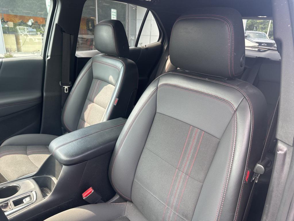used 2022 Chevrolet Equinox car, priced at $25,122