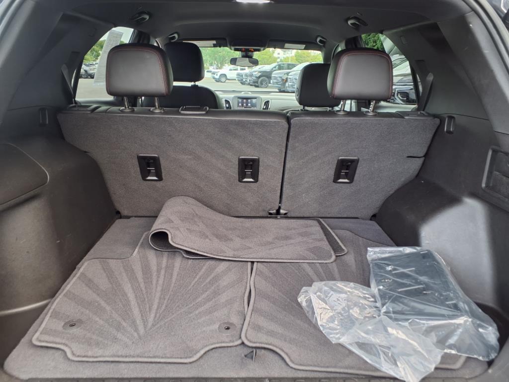 used 2022 Chevrolet Equinox car, priced at $23,629