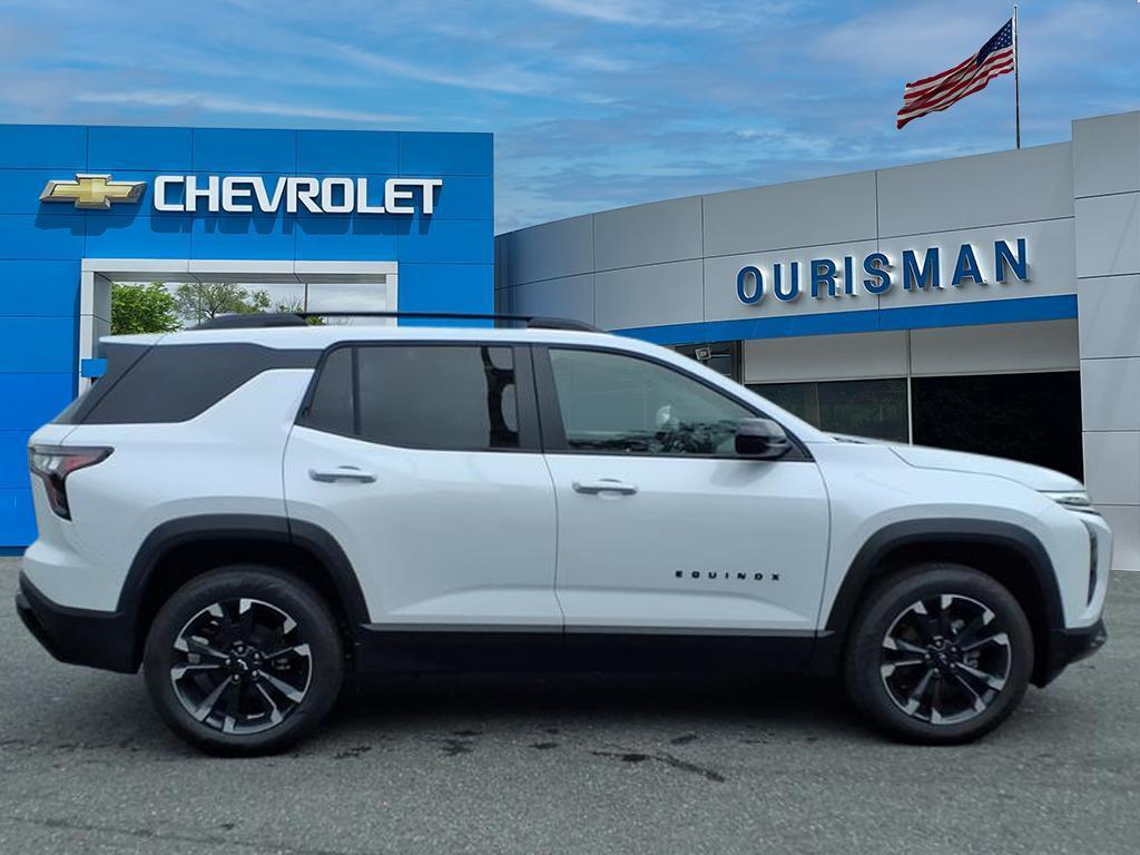 new 2026 Chevrolet Equinox car, priced at $30,285