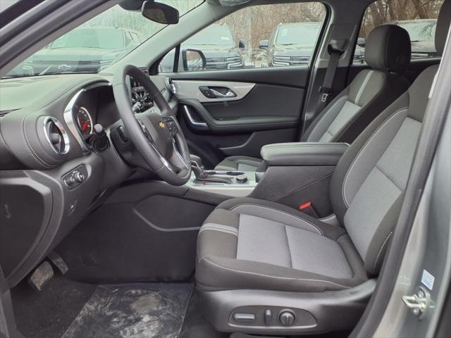 new 2025 Chevrolet Blazer car, priced at $33,495
