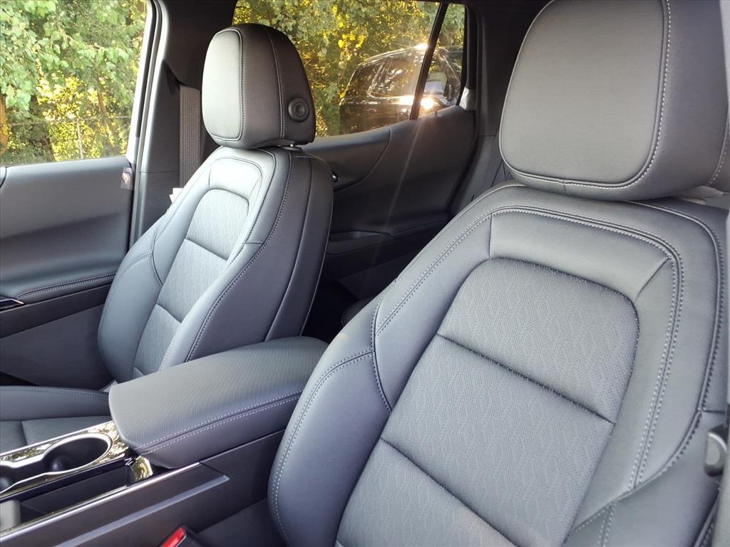 new 2026 Chevrolet Equinox car, priced at $29,155