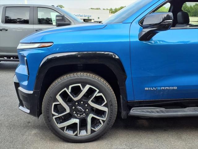 new 2025 Chevrolet Silverado EV car, priced at $90,280