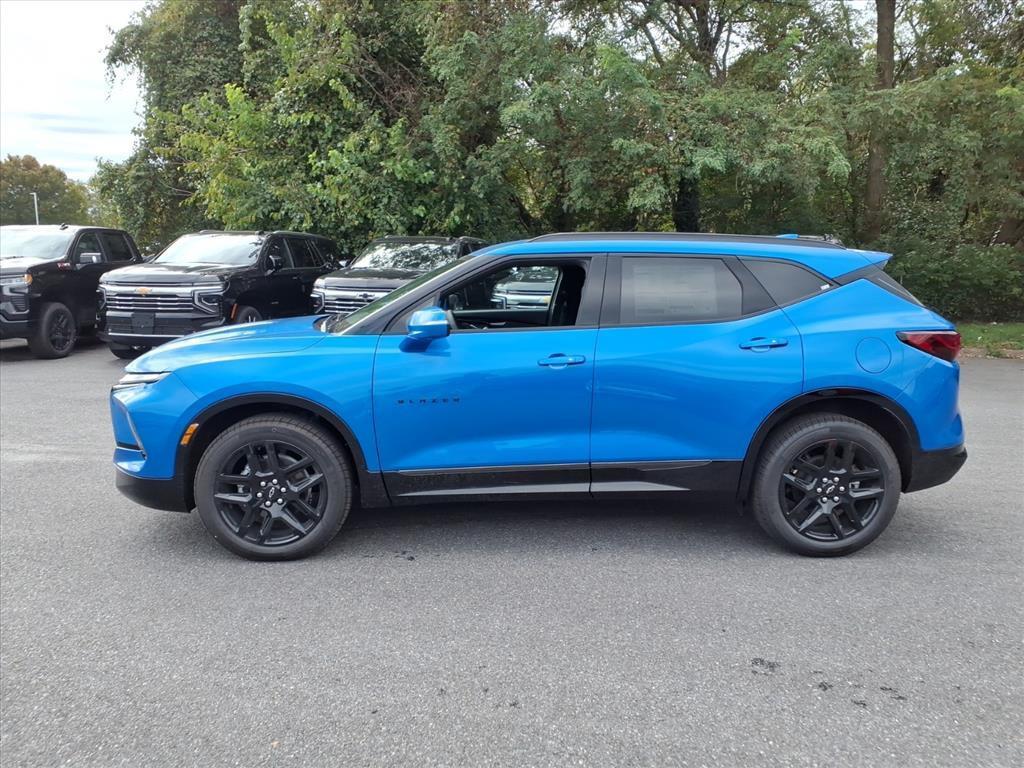 new 2025 Chevrolet Blazer car, priced at $41,620