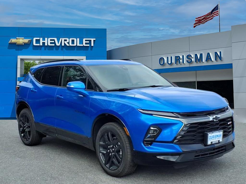 new 2025 Chevrolet Blazer car, priced at $41,620