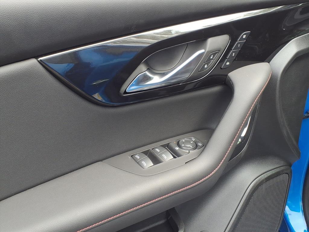 new 2025 Chevrolet Blazer car, priced at $41,620