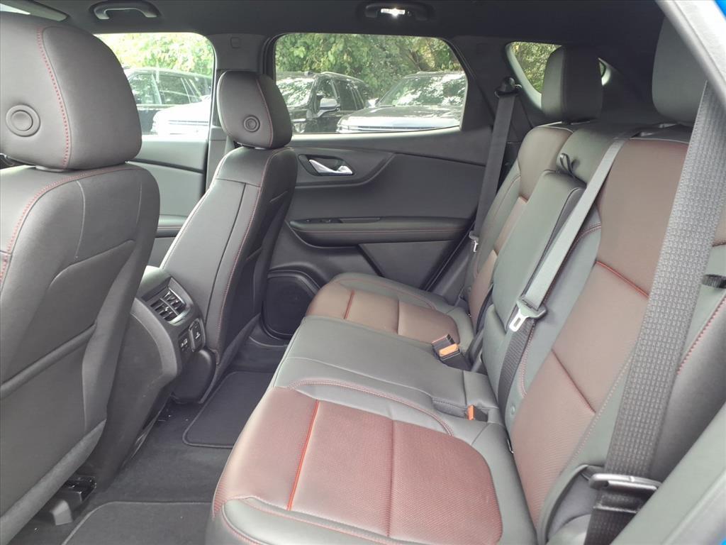 new 2025 Chevrolet Blazer car, priced at $41,620