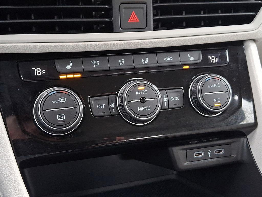 used 2024 Volkswagen Jetta car, priced at $23,178