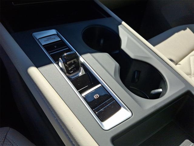 new 2025 Volkswagen Atlas car, priced at $42,645
