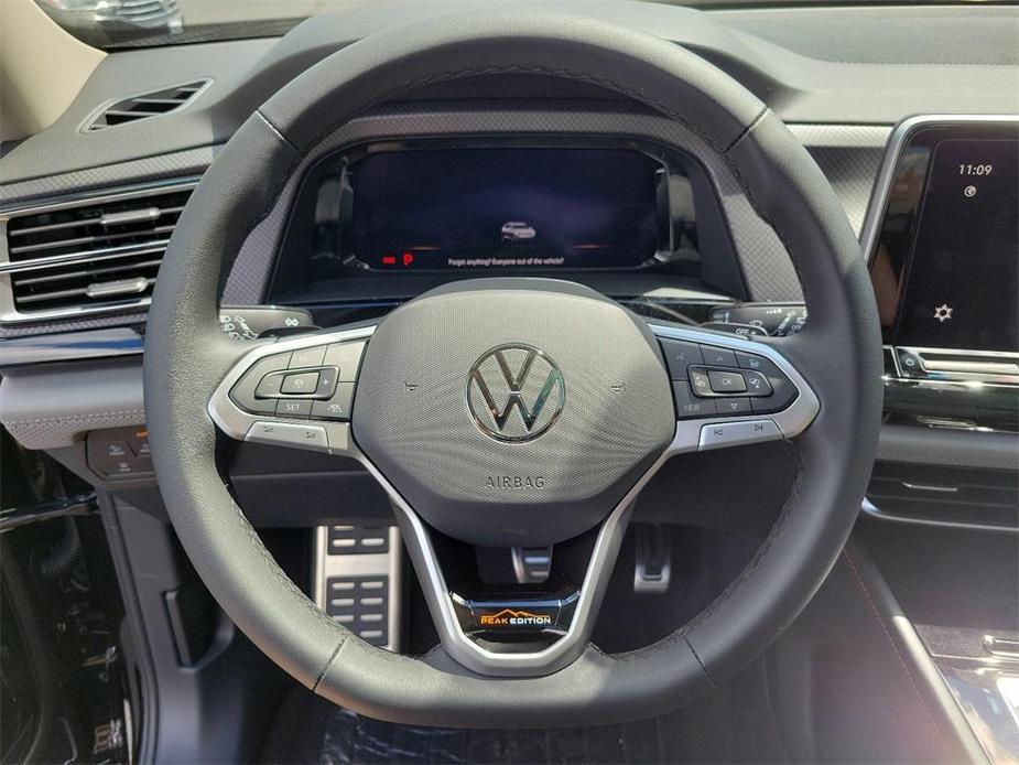 new 2024 Volkswagen Atlas car, priced at $55,061