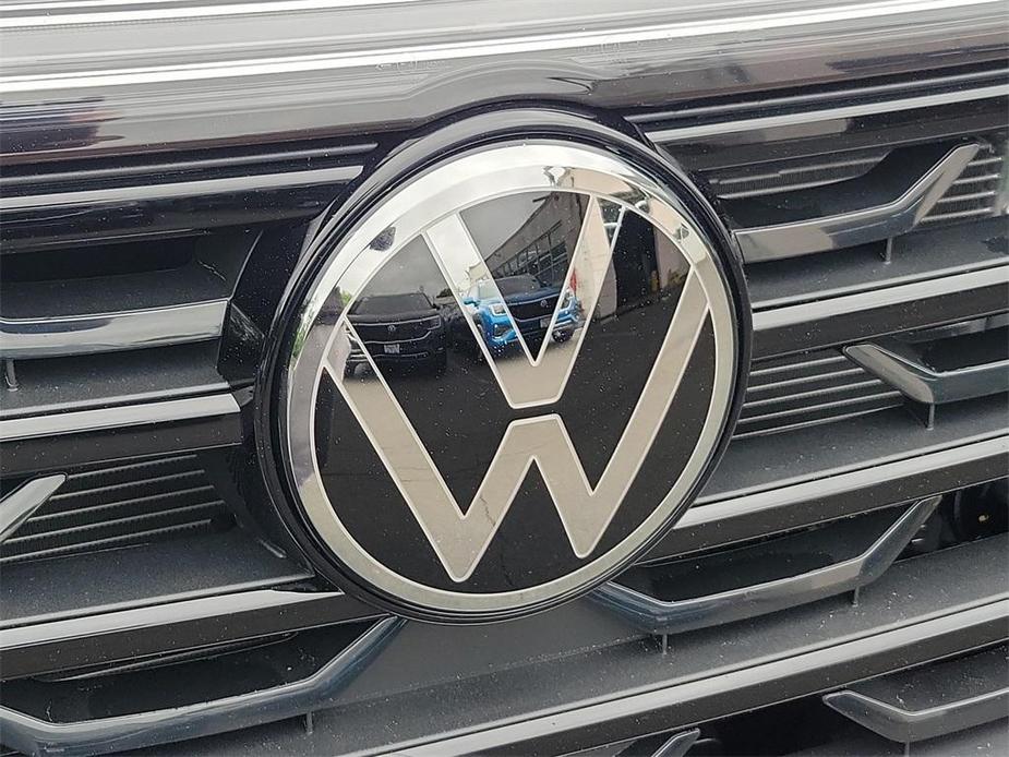 new 2024 Volkswagen Atlas Cross Sport car, priced at $45,266