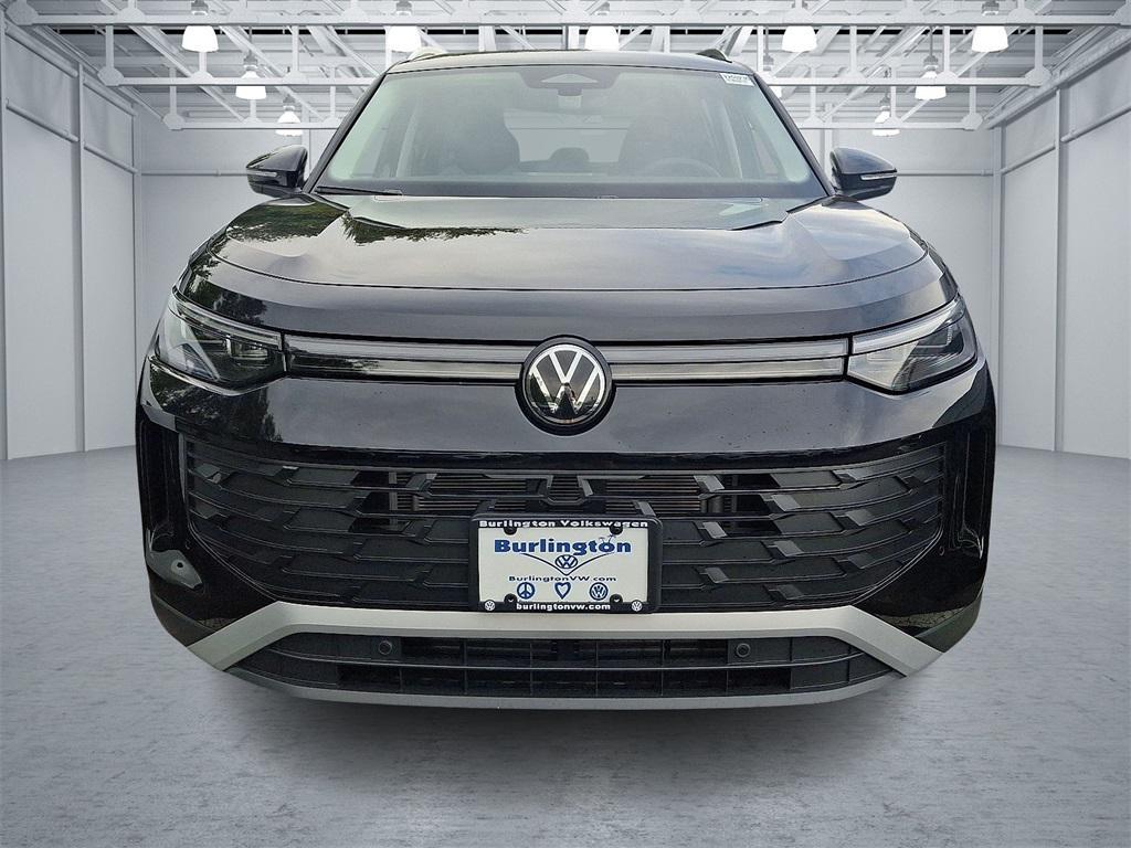 new 2025 Volkswagen Tiguan car, priced at $32,446