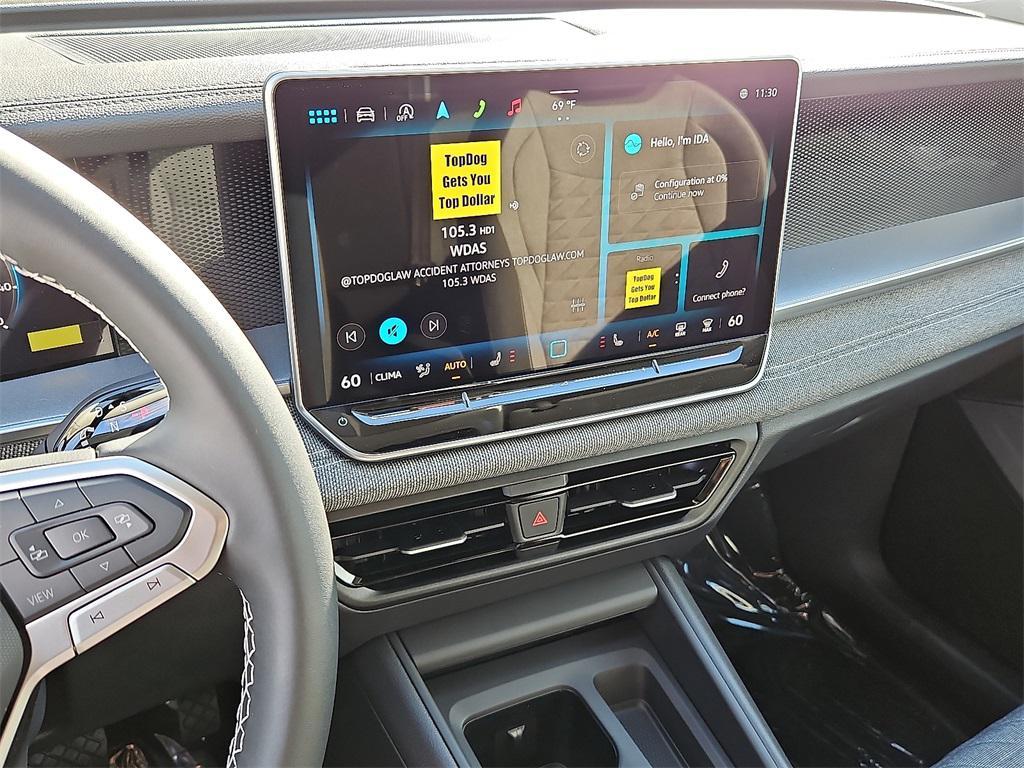 new 2025 Volkswagen Tiguan car, priced at $32,446