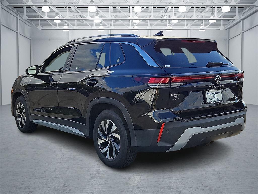 new 2025 Volkswagen Tiguan car, priced at $32,446