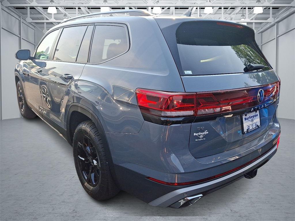 new 2025 Volkswagen Atlas car, priced at $49,406