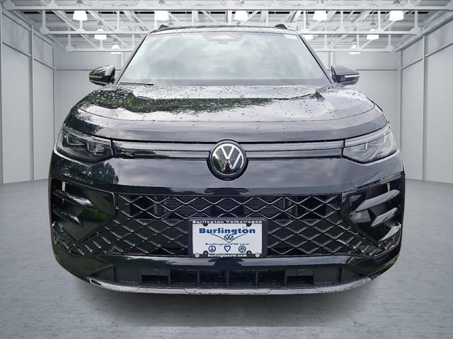 new 2025 Volkswagen Tiguan car, priced at $39,376