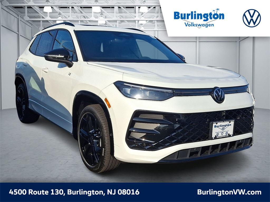 new 2025 Volkswagen Tiguan car, priced at $40,598