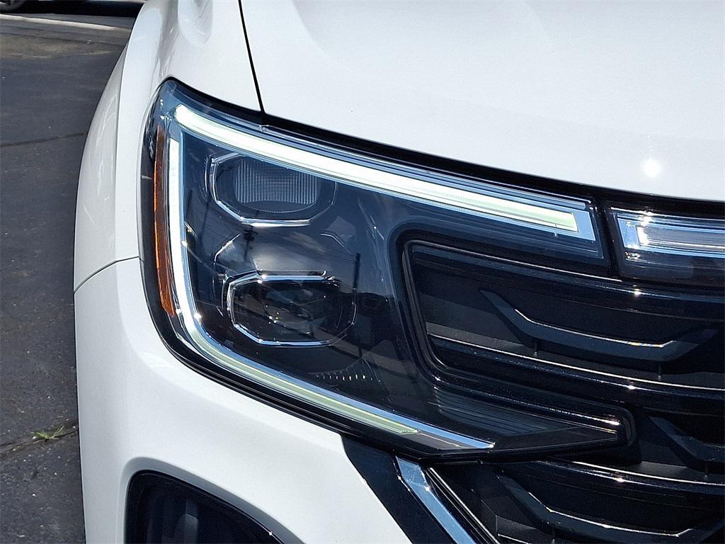 used 2024 Volkswagen Atlas Cross Sport car, priced at $35,852