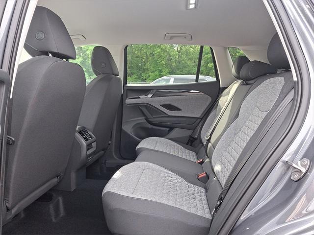 new 2025 Volkswagen Tiguan car, priced at $32,420