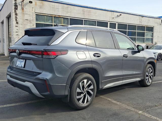 new 2025 Volkswagen Tiguan car, priced at $32,420