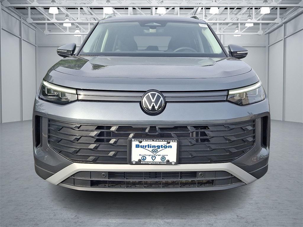 new 2025 Volkswagen Tiguan car, priced at $32,420