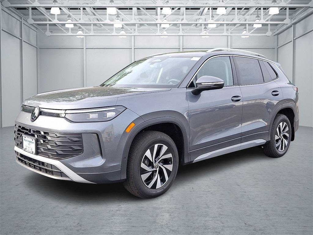 new 2025 Volkswagen Tiguan car, priced at $32,420