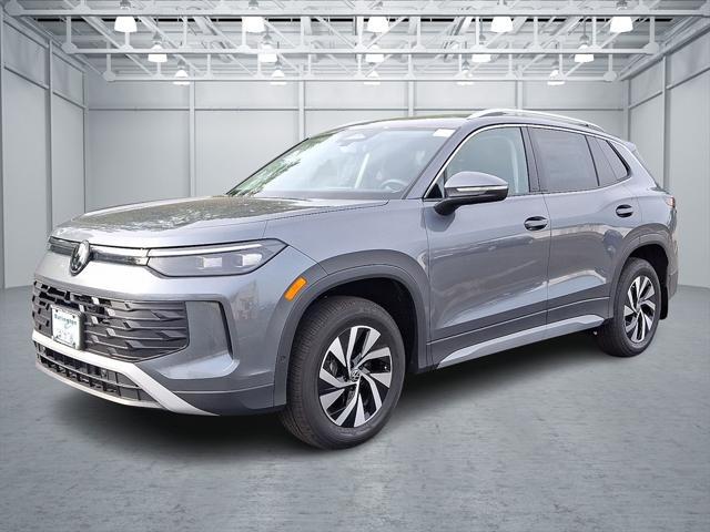 new 2025 Volkswagen Tiguan car, priced at $32,420