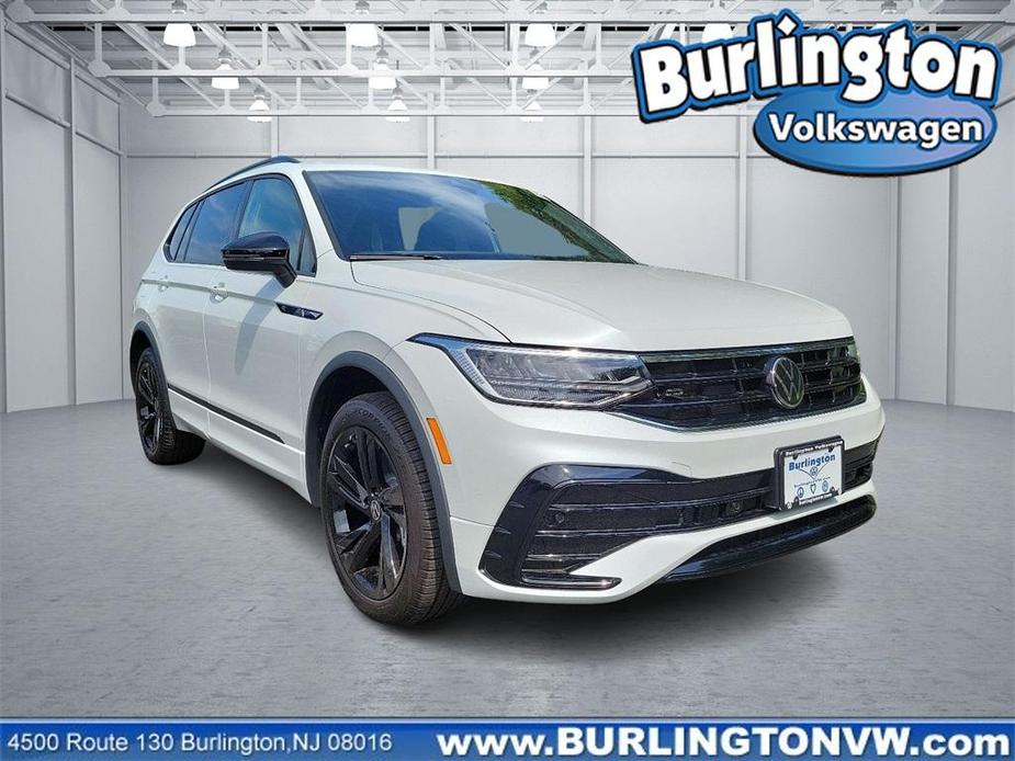 new 2024 Volkswagen Tiguan car, priced at $39,393