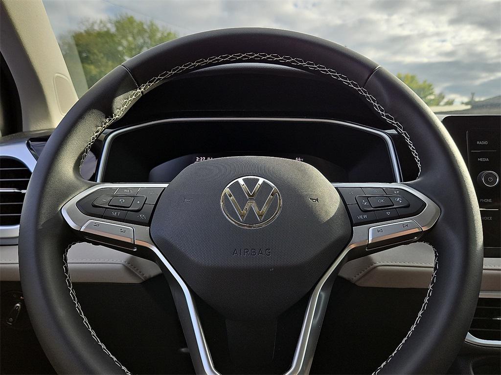 new 2025 Volkswagen Taos car, priced at $33,432