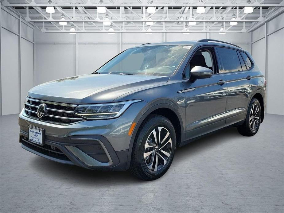 new 2024 Volkswagen Tiguan car, priced at $33,254