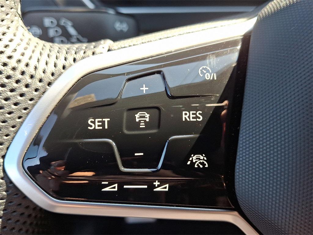 used 2024 Volkswagen Tiguan car, priced at $34,322
