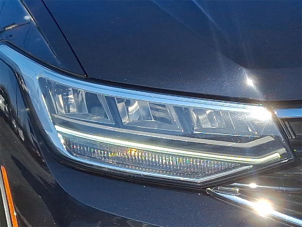 used 2022 Volkswagen Tiguan car, priced at $22,903