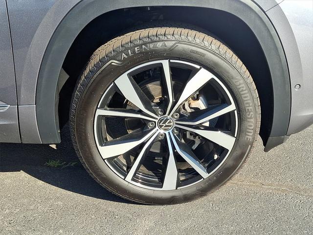 used 2024 Volkswagen Atlas Cross Sport car, priced at $41,392