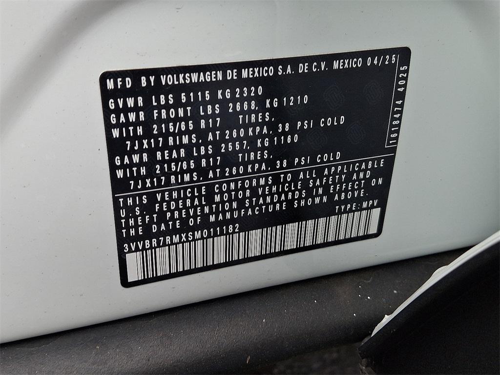 new 2025 Volkswagen Tiguan car, priced at $33,416