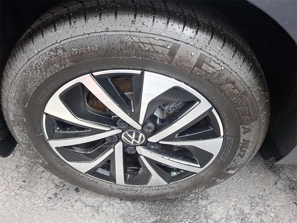 new 2025 Volkswagen Jetta car, priced at $24,125