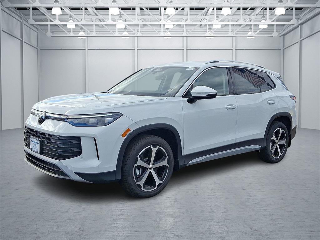 new 2025 Volkswagen Tiguan car, priced at $36,216