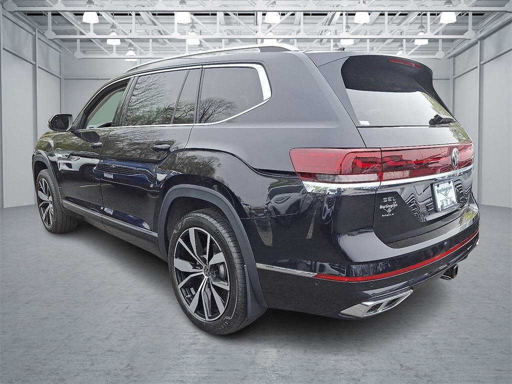 new 2025 Volkswagen Atlas car, priced at $56,136