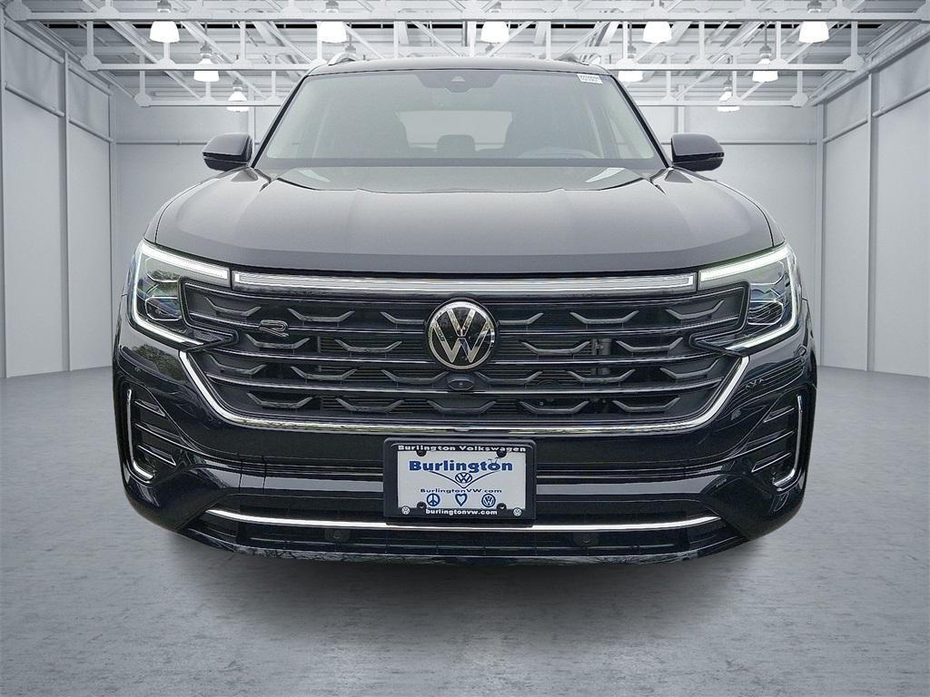 new 2025 Volkswagen Atlas car, priced at $56,136