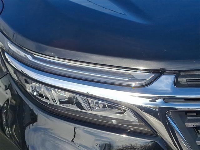 used 2022 Chevrolet Equinox car, priced at $21,570