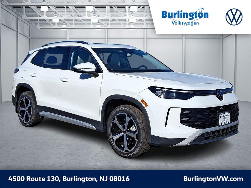 new 2025 Volkswagen Tiguan car, priced at $37,946