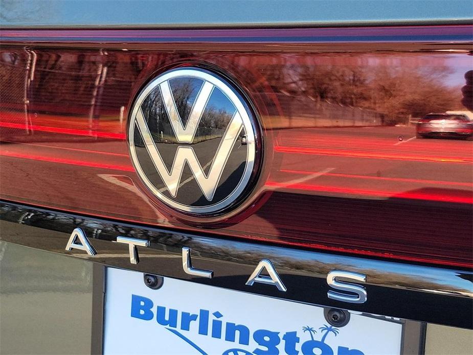new 2024 Volkswagen Atlas car, priced at $53,625