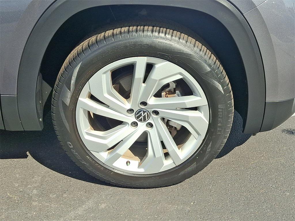 used 2022 Volkswagen Atlas car, priced at $30,409