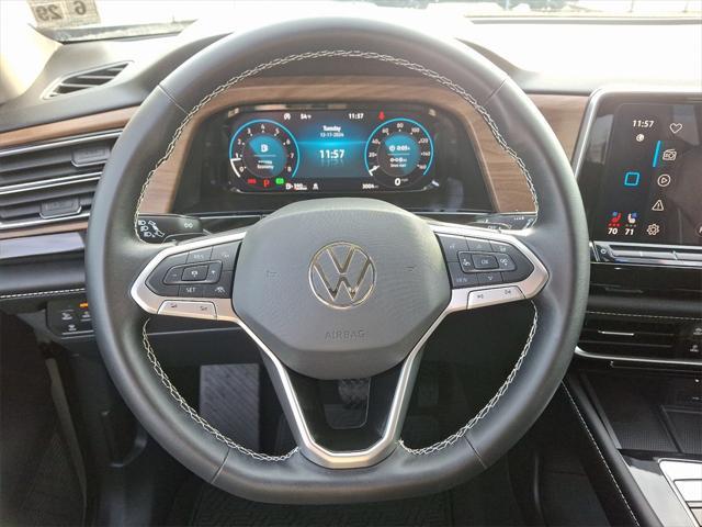 used 2024 Volkswagen Atlas car, priced at $42,980