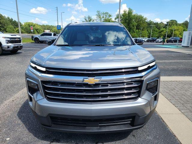 new 2025 Chevrolet Traverse car, priced at $43,030