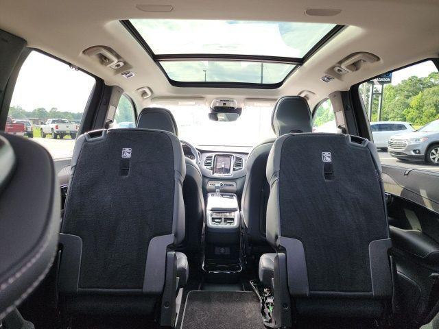 used 2022 Volvo XC90 car, priced at $37,900
