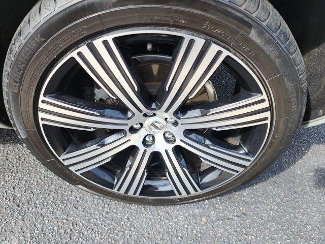 used 2022 Volvo XC90 car, priced at $37,900